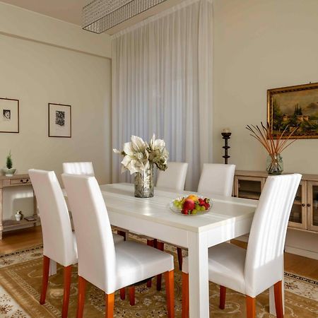 Casa Gramsci Luxury Apartment Пезаро Экстерьер фото
