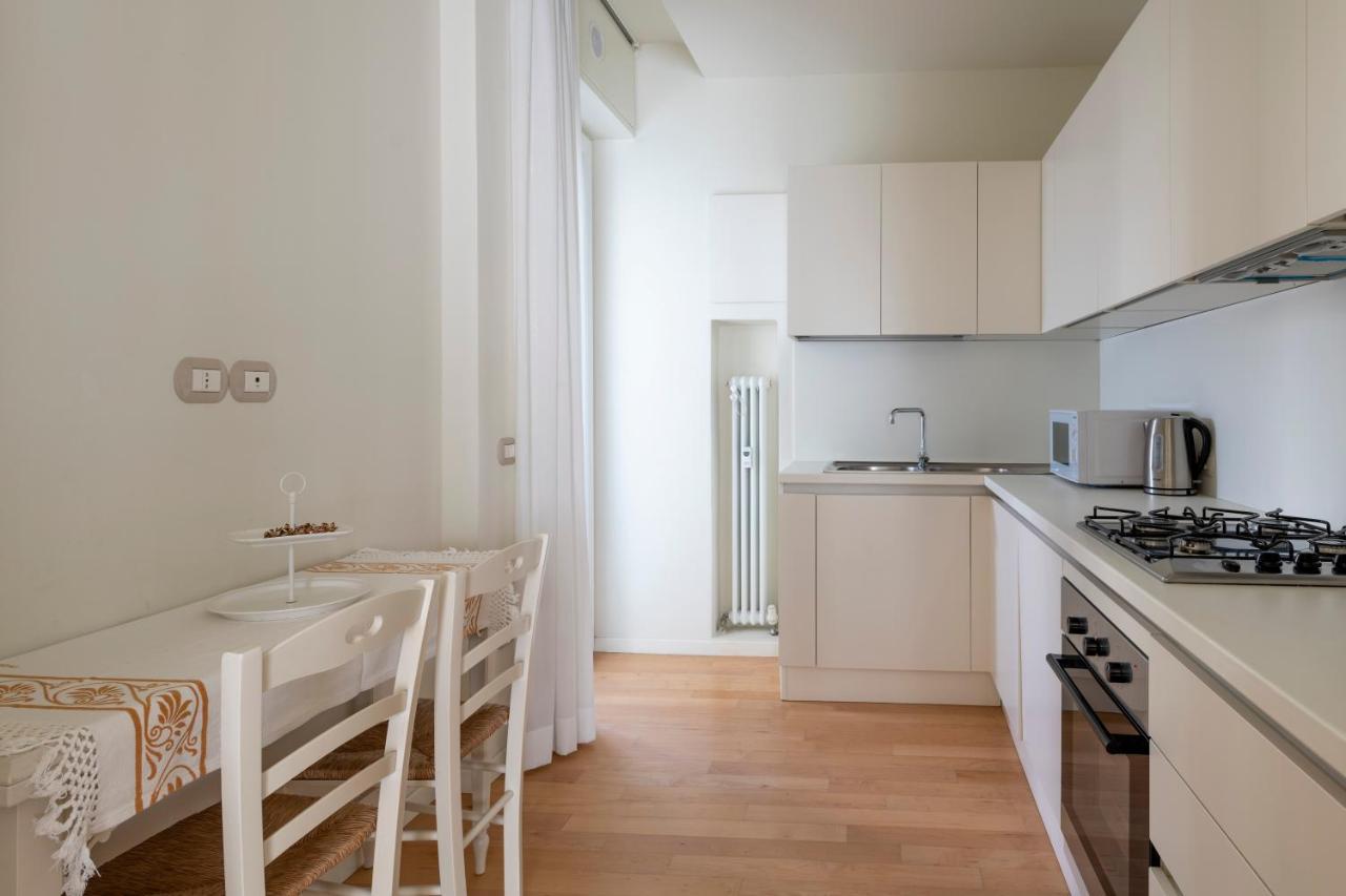 Casa Gramsci Luxury Apartment Пезаро Экстерьер фото